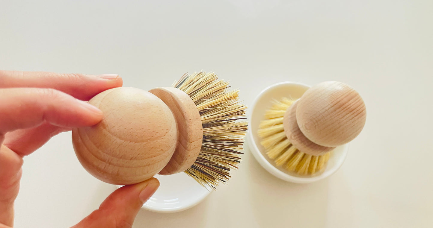 Adorable Natural Material Pot & Bowl Brushes – Bamboo or Beechwood Handles with Sisal or Palm Fiber Bristles – Fun Kitchen Tools