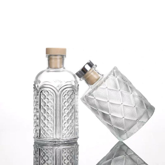 Minimal Glass Diffuser Bottle | DIY Your Aroma Art | Elegant Flower Vase for Living Space Decor