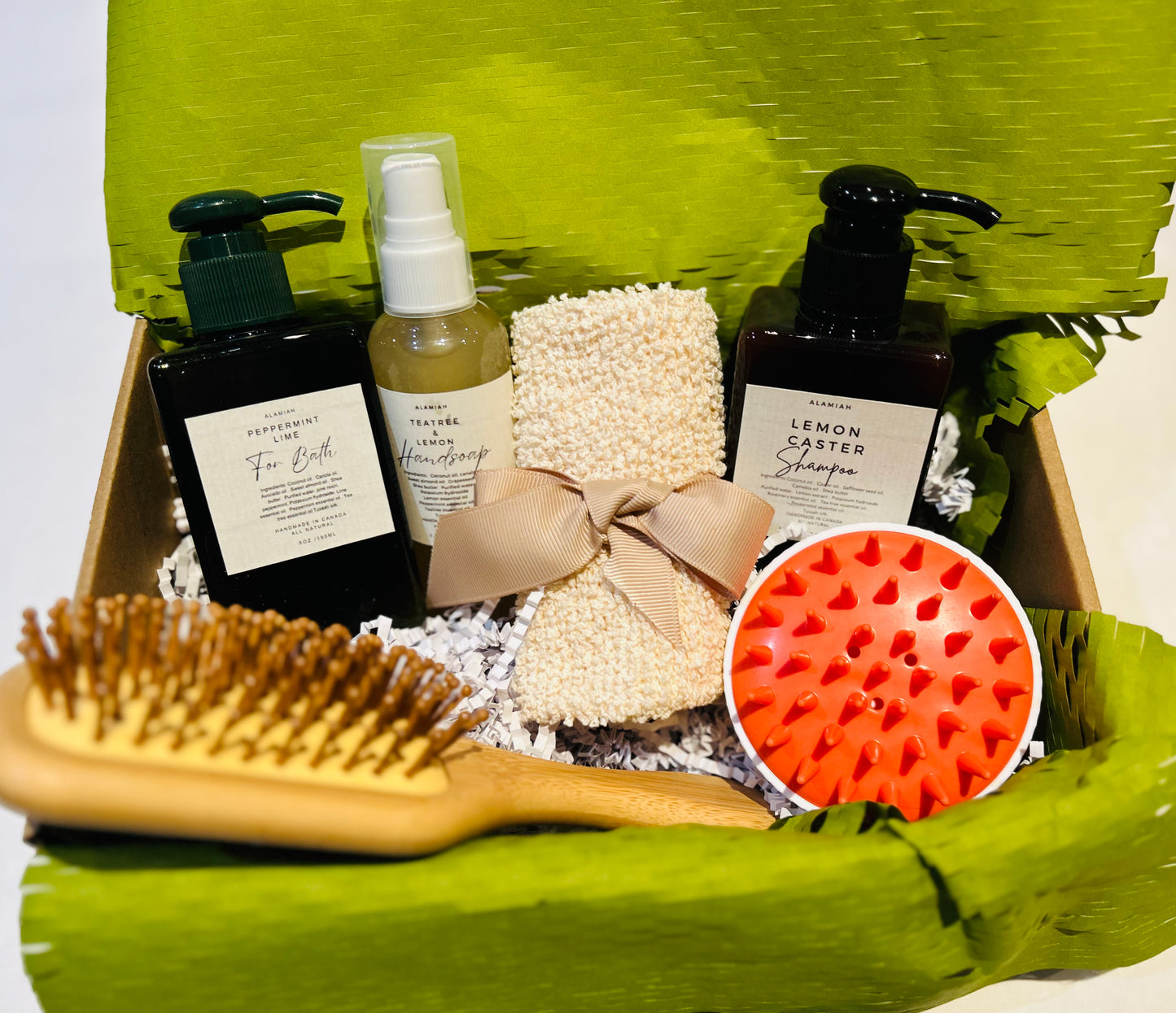 Travel-Size Natural Care Gift Set – Shampoo, Soap & Mosquito Repellent Oil or Hairbrush – Perfect for Travel, Gifts & Weddings