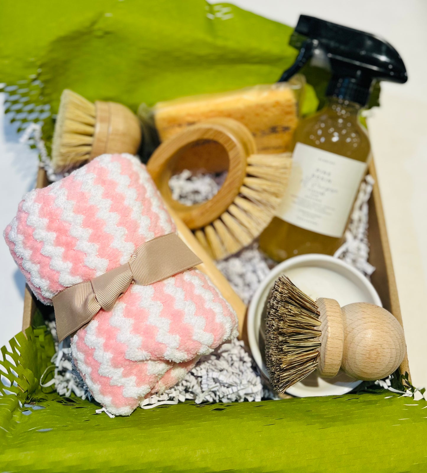 Eco-Friendly Kitchen Gift Set – Natural Sisal & Wood Brushes, All-Purpose Liquid Soap & Hand Balm – Thoughtful Gift for Mom, Wife & Home