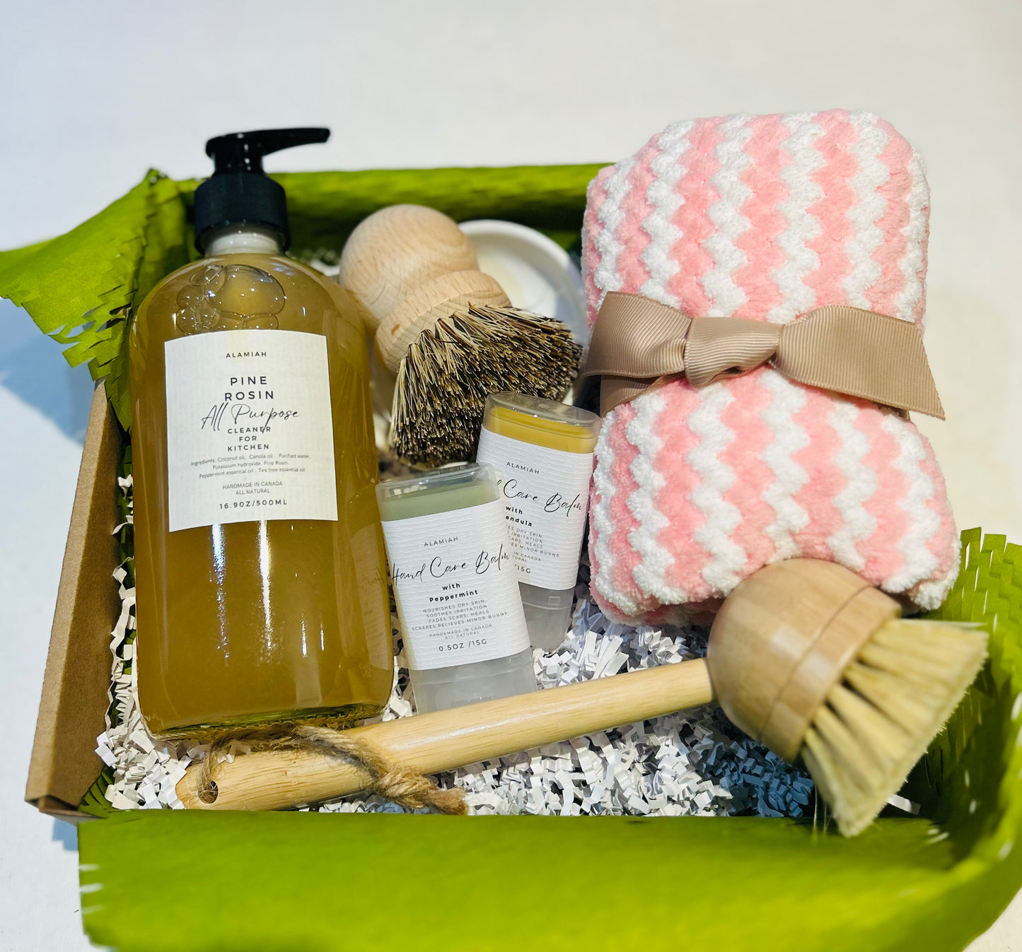Eco-Friendly Kitchen Gift Set – Natural Sisal & Wood Brushes, All-Purpose Liquid Soap & Hand Balm – Thoughtful Gift for Mom, Wife & Home